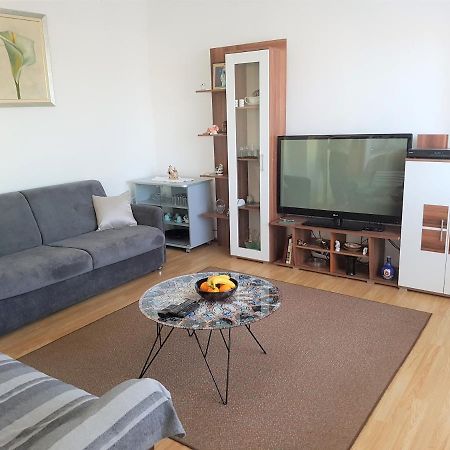 Comfort Apartment On The Beach كالي المظهر الخارجي الصورة