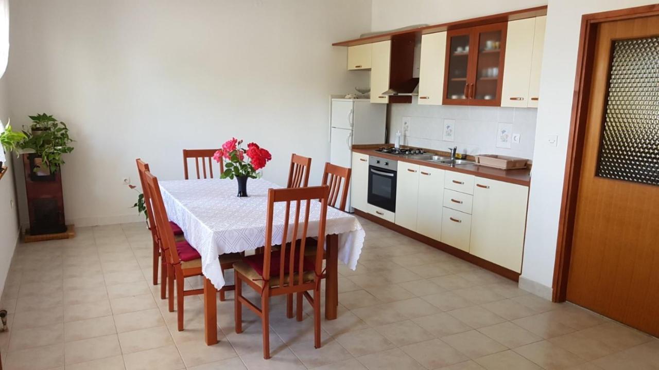Comfort Apartment On The Beach كالي المظهر الخارجي الصورة
