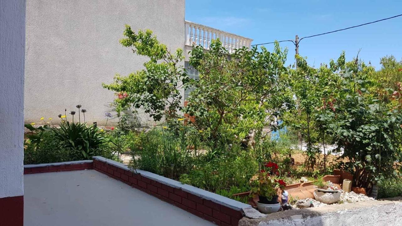 Comfort Apartment On The Beach كالي المظهر الخارجي الصورة