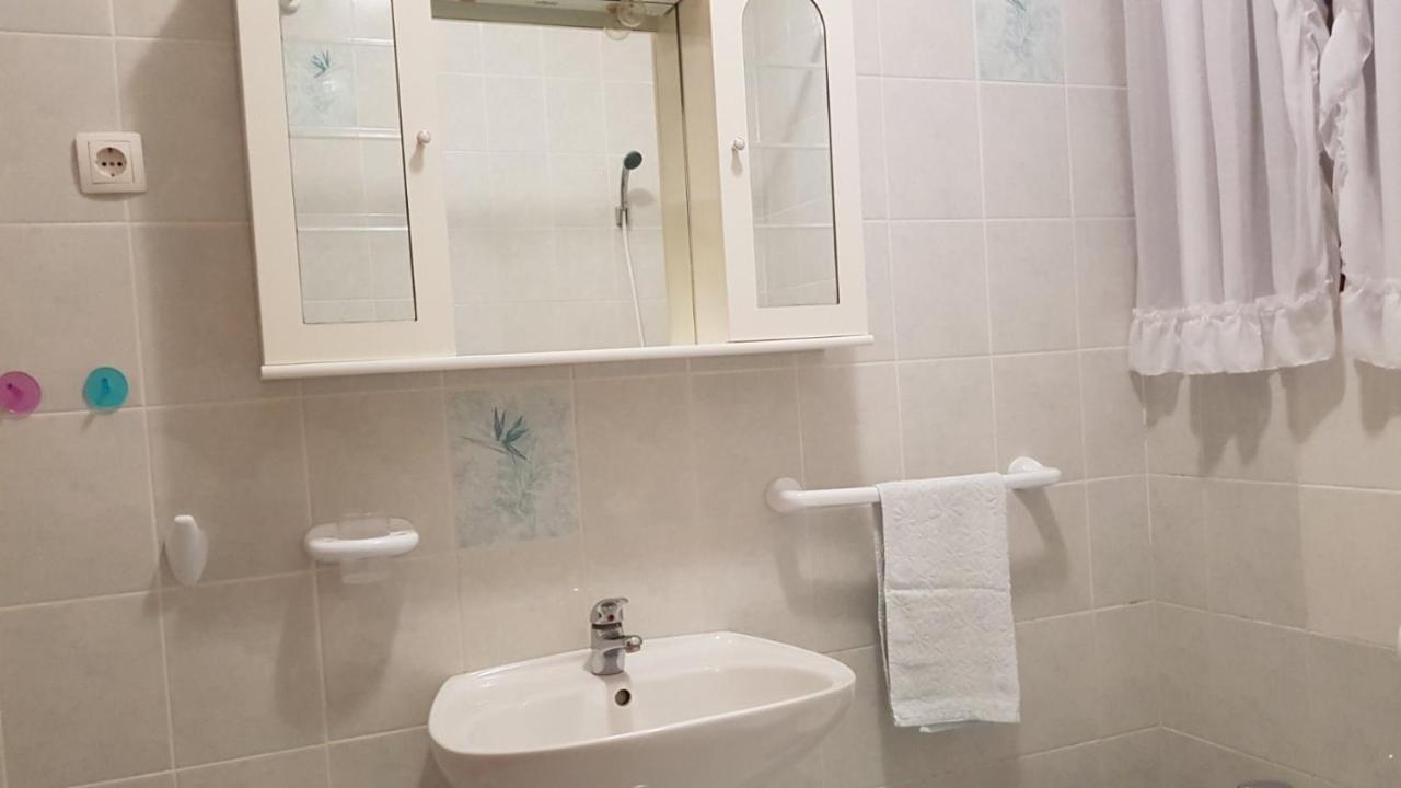 Comfort Apartment On The Beach كالي المظهر الخارجي الصورة