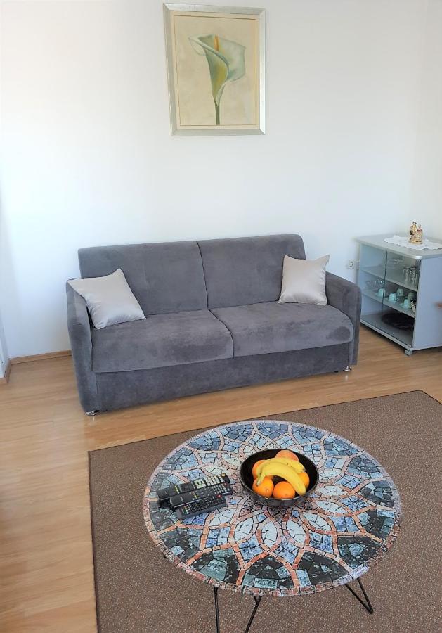 Comfort Apartment On The Beach كالي المظهر الخارجي الصورة