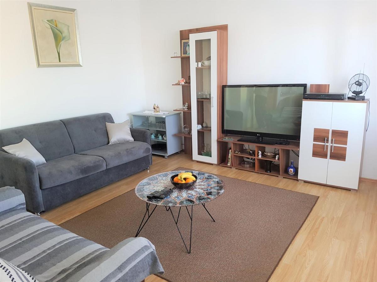 Comfort Apartment On The Beach كالي المظهر الخارجي الصورة