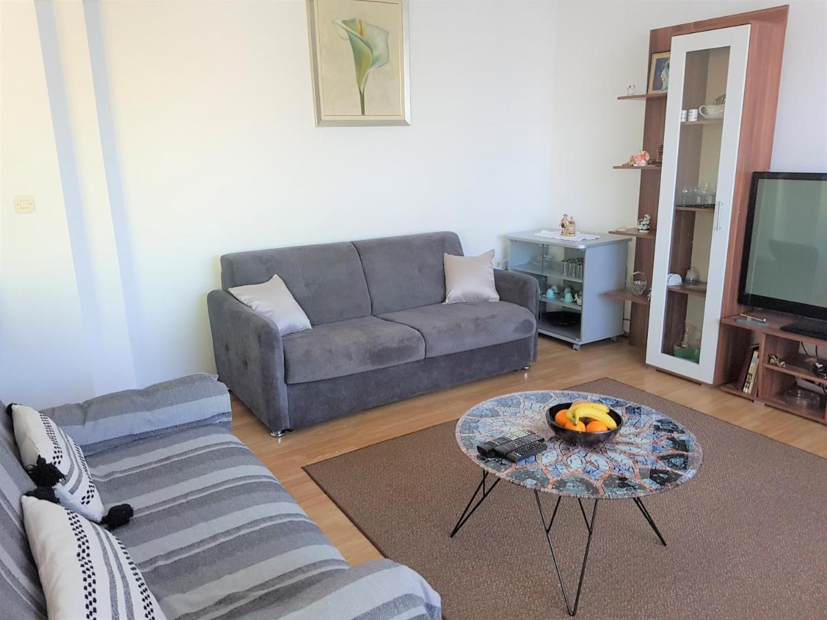 Comfort Apartment On The Beach كالي المظهر الخارجي الصورة